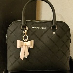 *SOLD*Michael Kors Cindy Stitched Dome Satchel EUC